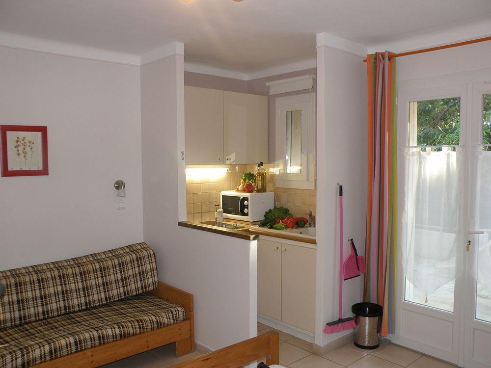 Athena Motel Saint Aygulf Kültér fotó